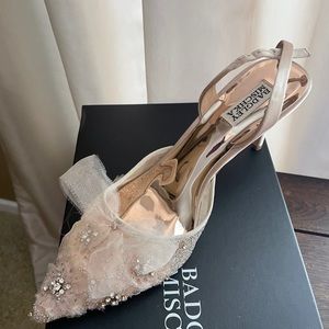 Badgley Mischka slingbacks. Size 10